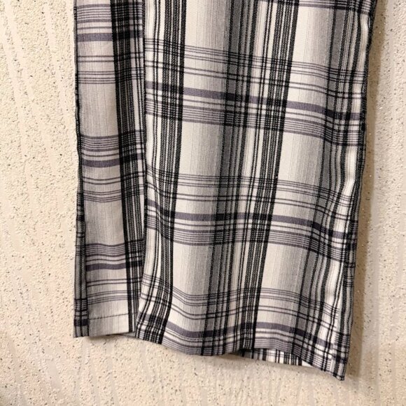 Women’s Plaid Wide-Leg Pants with Side Buttons & Buckle Straps — Size 48 - Picture 7 of 10